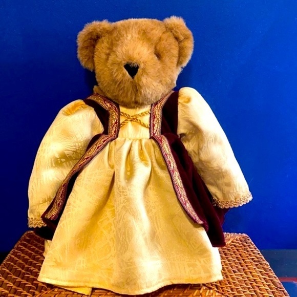 Vermont Teddy Bear Princess Bear Renaissance Bear Handmade Blue Eyes - Picture 1 of 7